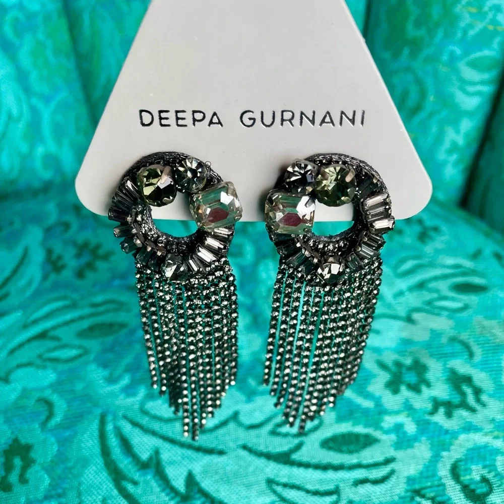 NWT Deepa Gurnani Crystal Rhinestone Chandelier Earrings-Silver Gunmetal Grey - Picture 6 of 10